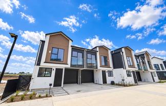 9 Aratuhia Lane, Rosehill