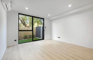 3/399 Massey Road, Mangere East