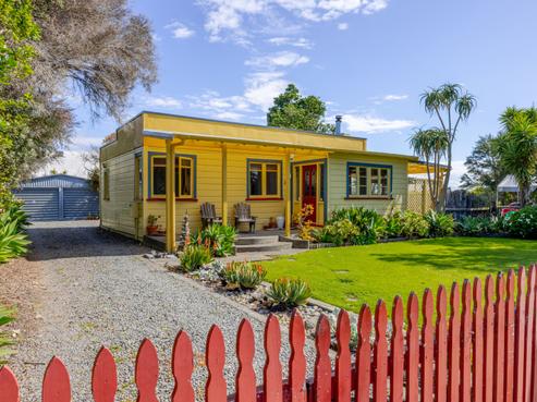 27 Grange Road North, Haumoana