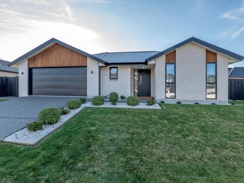 21 Bob Reid Crescent, Darfield