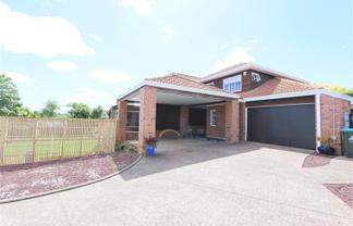 15 Kingshaven Close, Lynfield