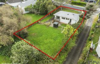 20 Gill Avenue, Te Atatu Peninsula