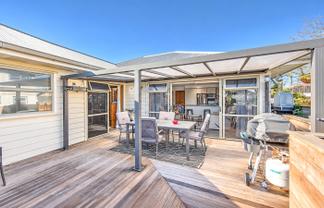 107A Fenton Street, Thames