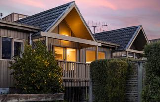 556B Peninsula Road, Kelvin Heights