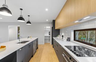 11 Fitzherbert Avenue, West Harbour