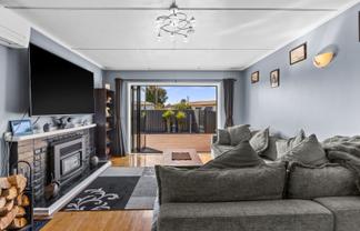 21 Darwin Crescent, Maraenui