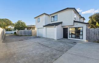 16B Romney Place, Manurewa
