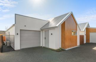 2/44 Cranford Street, Saint Albans