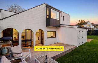 2/26 Salem Place, Torbay