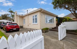32 Horokiwi Road West, Newlands