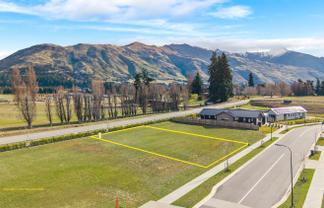 11 Rubus Street, Wanaka