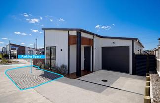 7 Taiororua Avenue, Massey