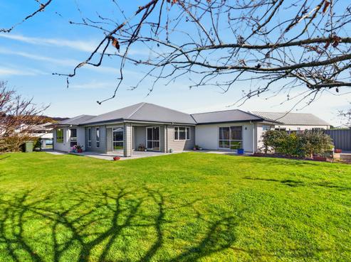 39 Percy Berry Place, Havelock North