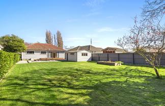 152 Vagues Road, Northcote