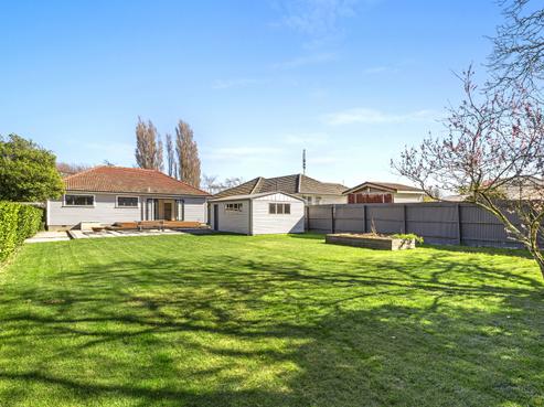 152 Vagues Road, Northcote