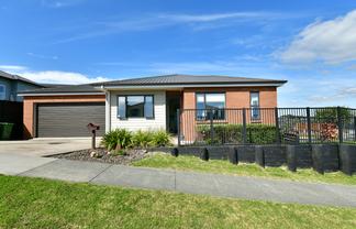 74 Cape Cod Drive, Gulf Harbour