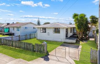 1 Mountbatten Place, Papakura