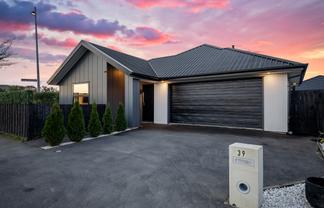 99 Sir John Mckenzie Avenue, Yaldhurst
