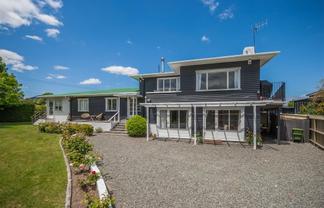 27 Tui Street, Hilltop