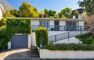 16 Spencer Road, Hospital Hill