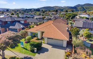 76 HillCrest Road, Raumati Beach