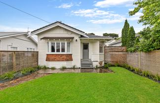 24 Peach Parade, Remuera