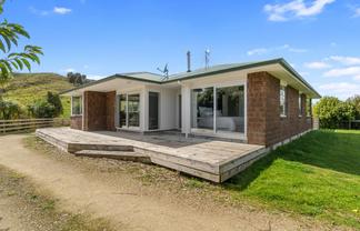 360A Limeworks Loop Road, Te Pahu