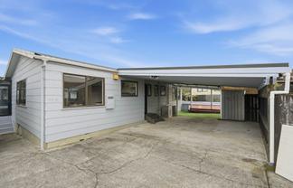 2/31 Minaret Drive, Bucklands Beach