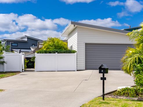 8 Puroto Place, One Tree Point