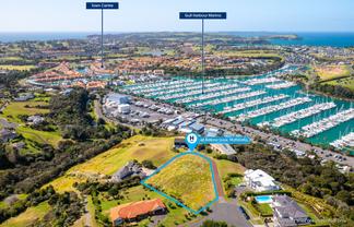 68 Balboa Drive, Matakatia