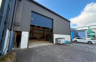 INDUSTRIAL WITH LARGE OFFICE
