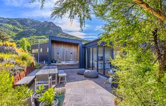 8 Endeavour Place, Lyttelton