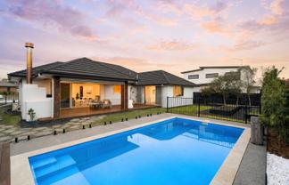 32 Glaisdale Crescent, Flagstaff