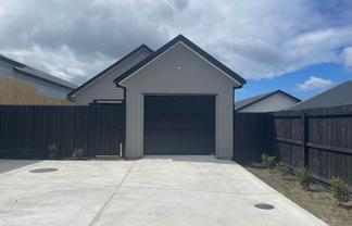 7 Akau Lane, Orewa