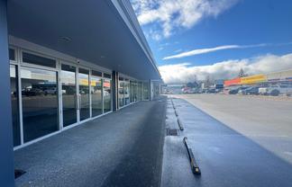 PRIME PUKEKOHE RETAIL - READY FOR YOUR BUSINESS