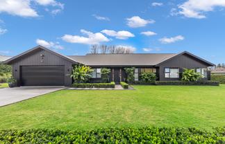 28 Jean Millington Lane, Maunu