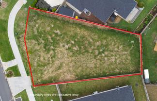 81 McLarin Road, Glenbrook
