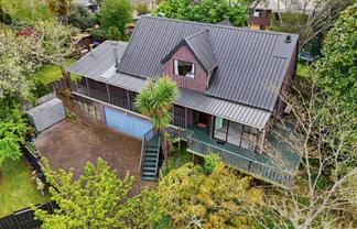 4 Exeter Street, Glenview