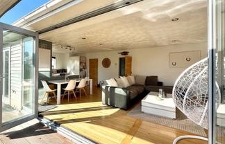 52 Chaucer Street, Milton
