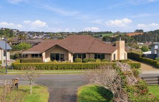 32 Grace James Road, Pukekohe