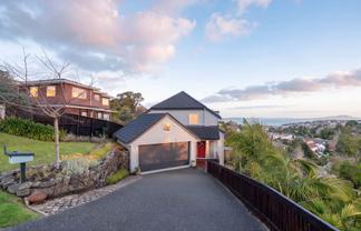 8 Wisteria Way, Mairangi Bay
