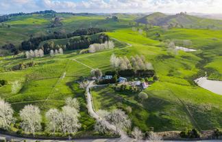 272 Huarau Road, Maungaturoto