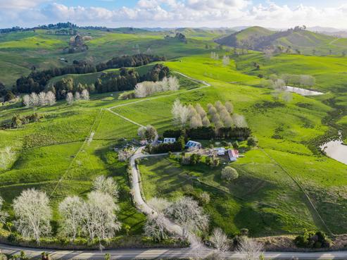 272 Huarau Road, Whakapirau