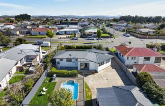 292 Kennedy Road, Onekawa