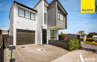 5 Larissa Avenue, Henderson