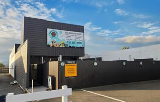 Refurbished workshop, offices and apartment