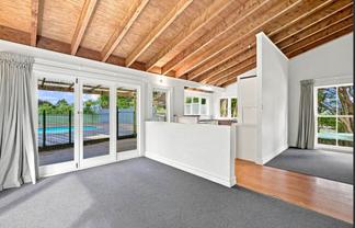 Auckland - Address withheld
