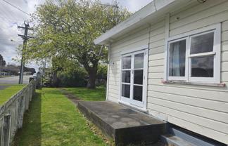 96 Manawapou Road , Hawera