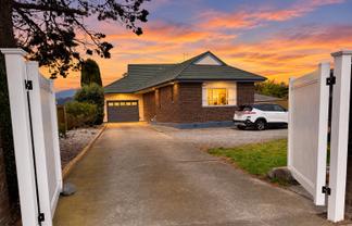50 Walton Road, Paraparaumu Beach