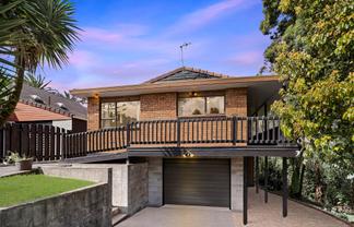 2/1 Claude Brookes Drive, Henderson